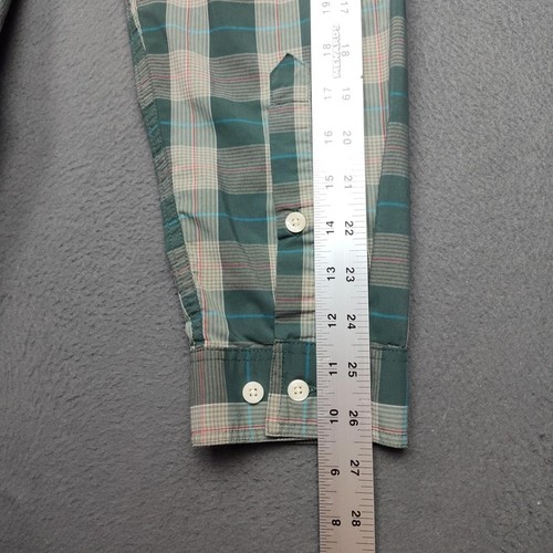 Patagonia Shirt Mens XL Green Plaid Long Sleeve Button Down Nylon Outdoor - Picture 11 of 12