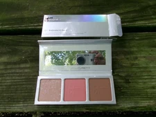 IT Cosmetics CC+ Radiance Palette Brightening Powder, Matte Blush & Bronzer 