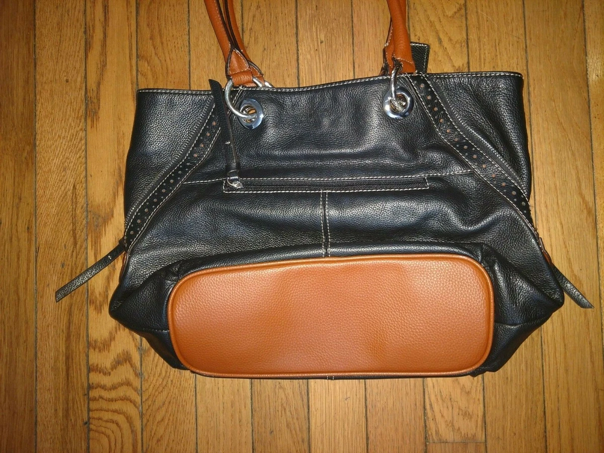 Clarks LEATHER woman Shoulder bag Fashion Bag Purse Handbag 12 x 5 x12 EUC