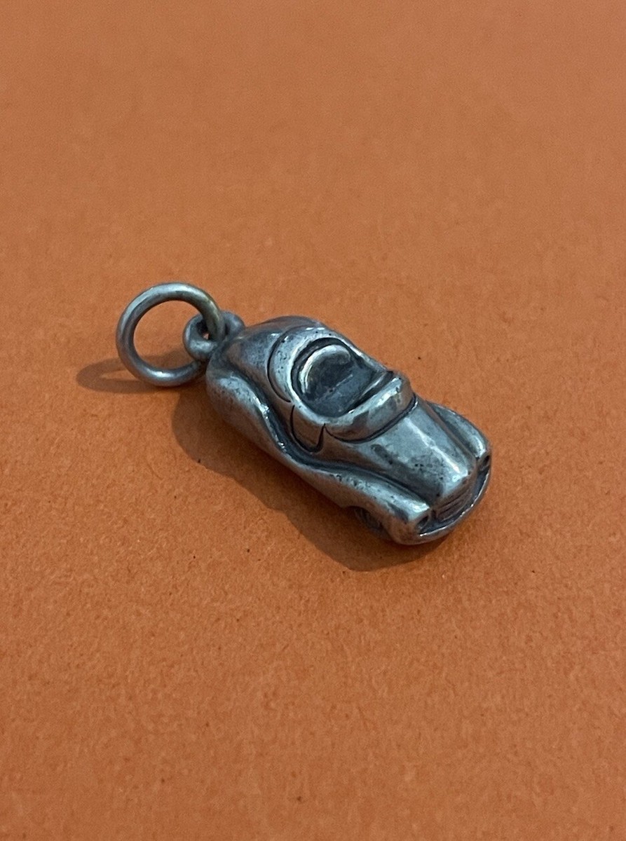 Charm (breloque) Voiture En Argent Sterling Vintage - Poids 2,5 G - Longueur 1,9 Cm - Occasion Bon état - France