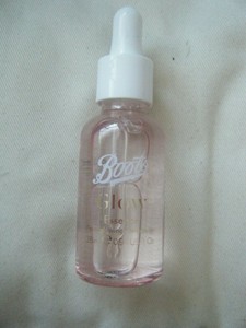 boots glow essence