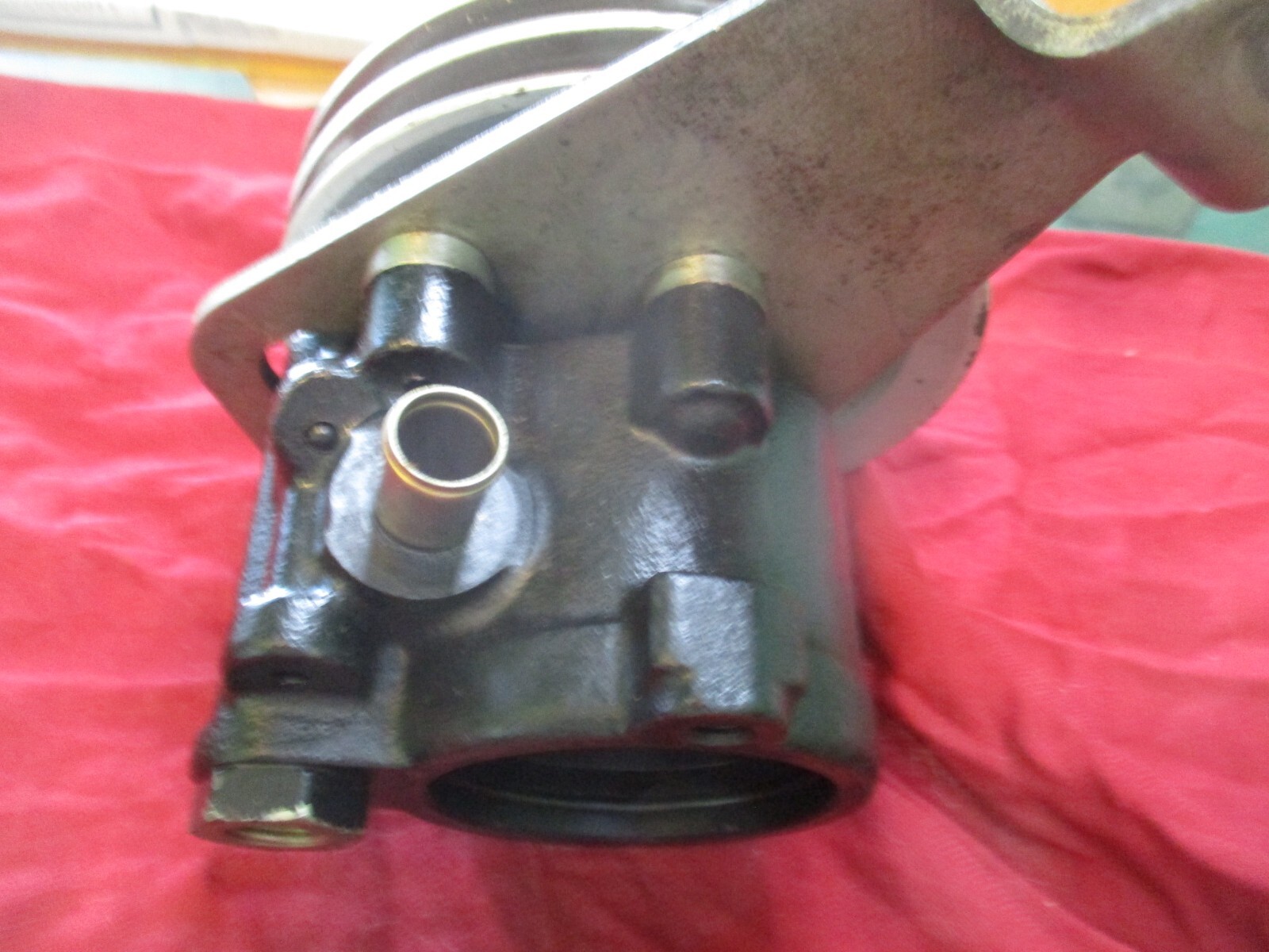 Rolls Royce Spur II, Spirit, Corniche, Bentley 8, Turbo power steering pump