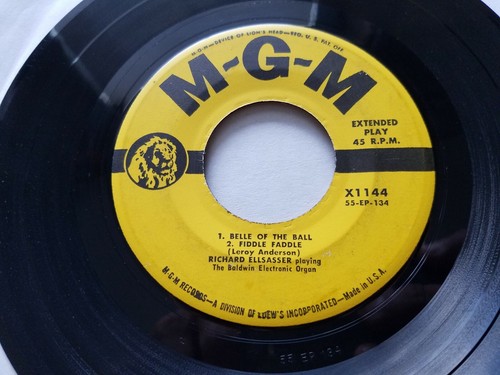 RICHARD ELLSASSER - The Waltzing Cat RARE 50's INSTRUMENTAL POP 7" EP MGM X1144 - Imagen 2 de 2