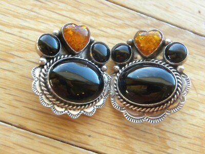 JOAN SLIFKA ONYX, BERNSTEIN HERZ STERLING OHRRINGE 1-3/8''
