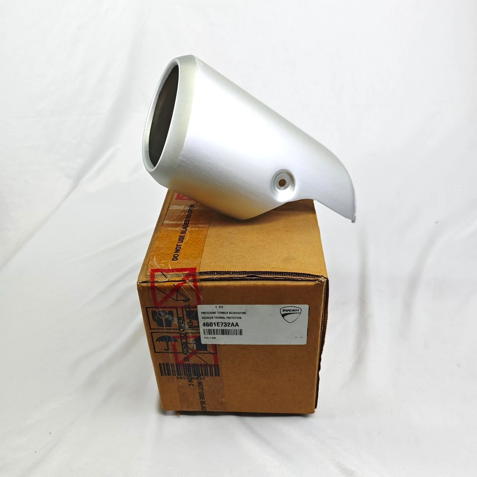 Silenciador silenciador protección térmica Monster 797 4601E732AA genuino OEM Ducati Foto 2 de 4