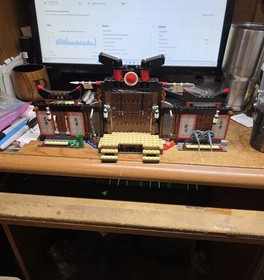 Lego Ninjago Spinjitzu Dojo 2504 - Retired 2011 Complete No Minifigs