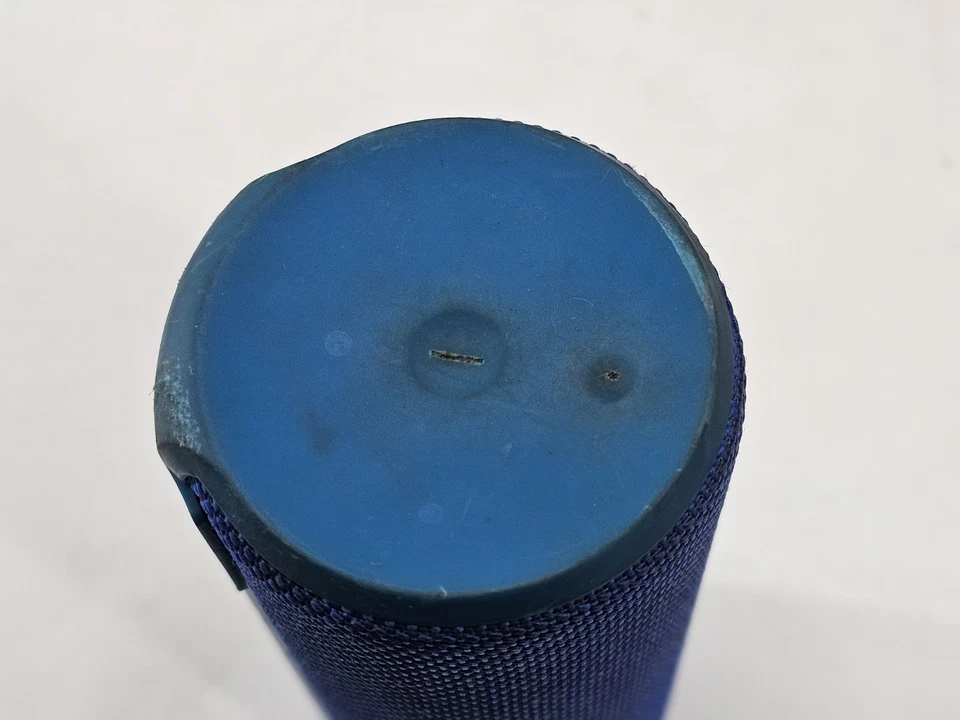 Logitech Ultimate Ears Boom 2 Wireless Bluetooth Speaker S-00151 Blue - Image 4 of 4