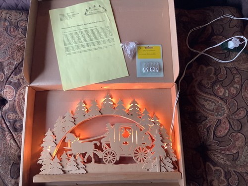 ERZGEBIRGE RATAGS Doppelschwibbogen Holzdesign beleuchtete Weihnachtskutschenszene - Bild 3 von 14