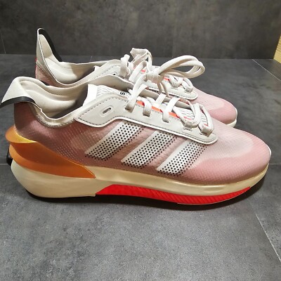 ADIDAS Avryn Athletic Shoes Sneakers Mens Sz 10 Womens 11 HP5974 Boost Bounce