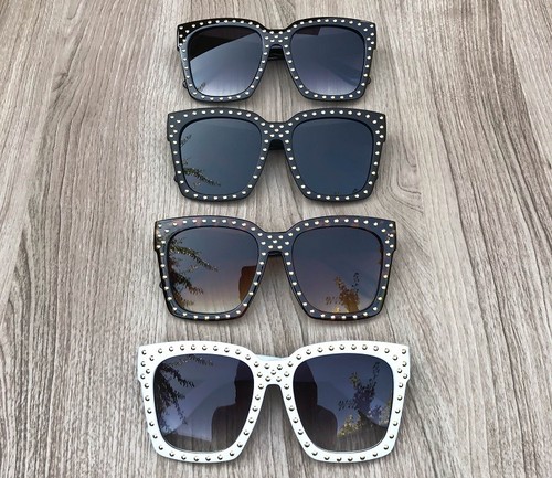 Occhiali da sole donna oversize grandi borchie ORO quadrati aviatore Wayfe 7585 - Foto 3 di 11