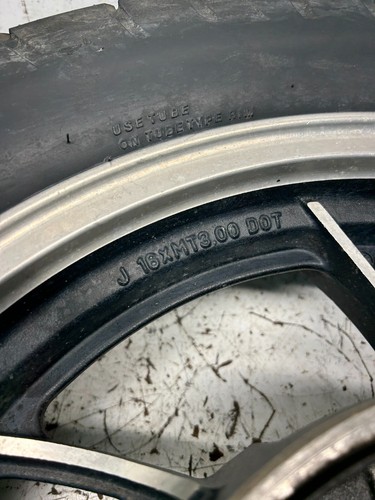 Yamaha XJ650 XJ 650 Maxim Rear Rim / Wheel Assembly (1982) - Picture 9 of 10