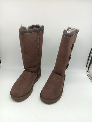 UGGWOMEN'S BAILEY BUTTON TRIPLET II BOOTSWomen – Chocolate