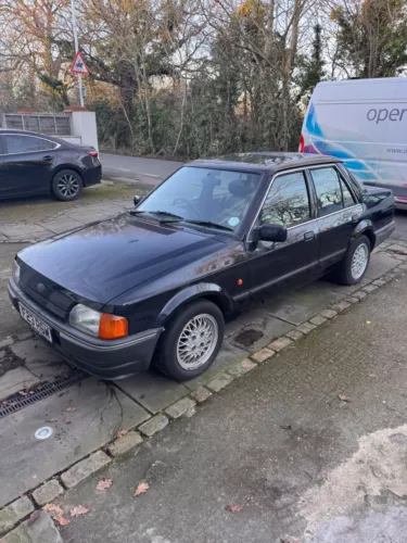 Ford Orion 1600E Rare Original Ford Classic, non runner project - Picture 1 of 13