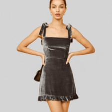 Reformation Minetta Silk Velvet Dress in Caviar Size 2