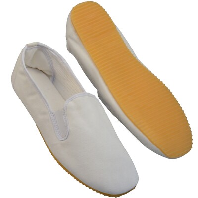 Kung Fu Canvas Shoe with Rubber Sole in White. Wing Tsun, Tai Chi, Ju Jutsu