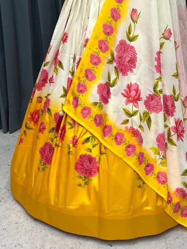 INDIAN WEAR LEHENGA CHOLI BOLLYWOOD PARTY PAKISTANI NEW DESIGNER NEW WEDDING - Picture 2 of 9