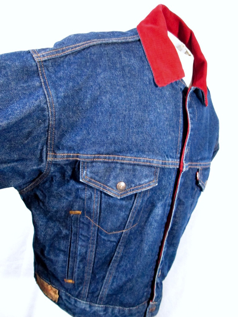 Vintage • Levi's Trucker Jacket • Denim / Corduroy Reversible