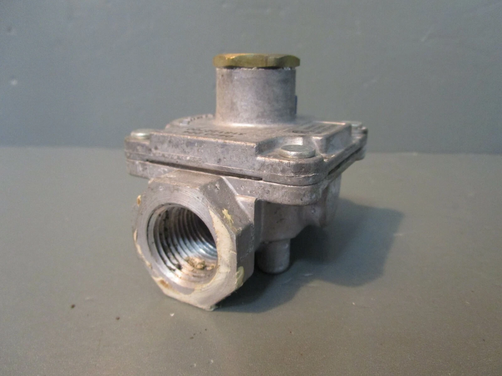 Frigidaire Slide-In Gas Range Oven Pressure Regulator 318122700 ASMN