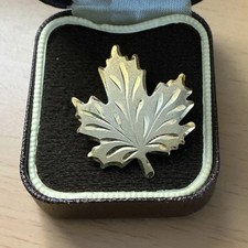 Vintage 925 Silber / Gold Overlay Ahornblatt Design Brosche