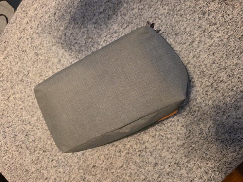 Peak Design Travel Wash Pouch 2.5L Sage With Hook - easy to clean