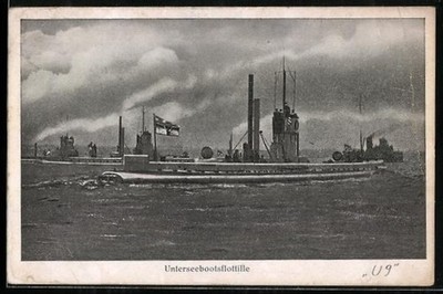 AK Unterseebootsflottille und Torpedoboot im Manöver, U-Boot 