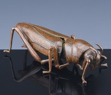SUPERB RARE JAPANESE MEIJI BRONZE ARTICULATED GRASSHOPPER INSECT ARTIST SIGNED
