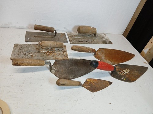 Lot Of 7 Concrete Cement Hand Mason Tool Lot Masonry Trowels Vintage 1 Hammer - 第 1/8 張圖片