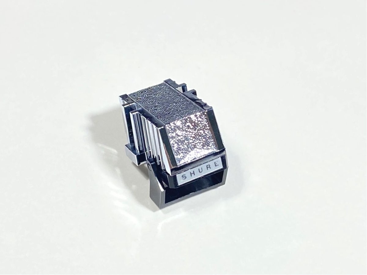 SHURE V15 TYPE III MM Cartridge Yellow Lettering w/ Screws