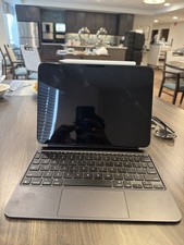 Apple iPad Pro 11inch M4 256GB Wi-Fi + Cellul...
