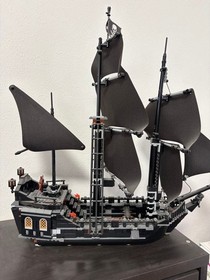 LEGO Pirates Of The Caribbean The Black Pearl 4184 In 2011 Used Retired Complete