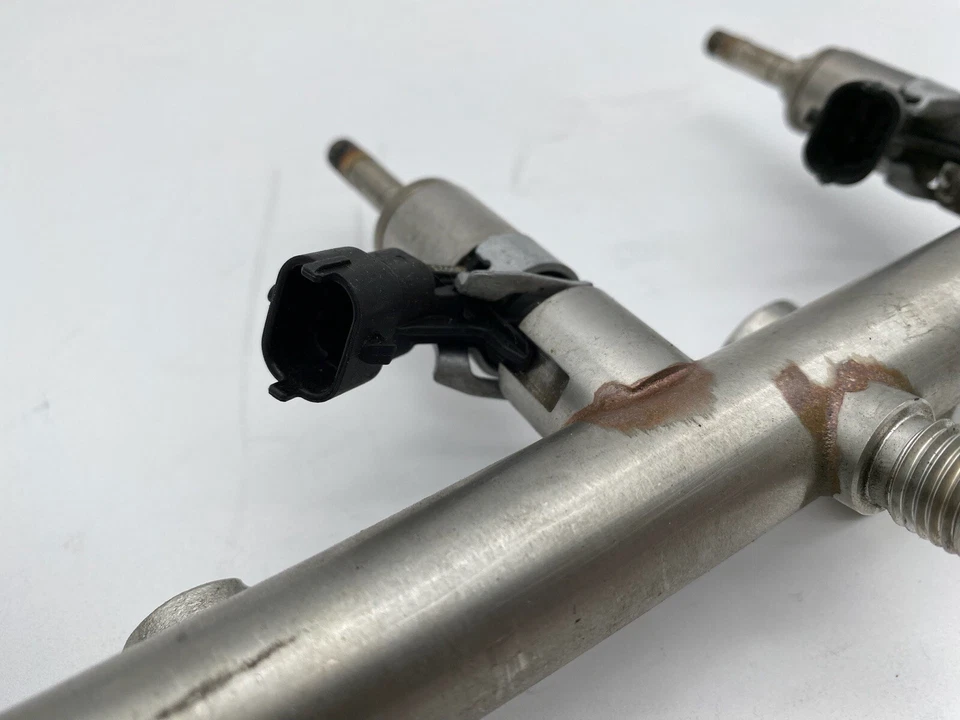 Inyectores de riel inyector de combustible para motor Maserati Ghibli 2014-2019 3,0 L LH 000283628 Foto 3 de 4