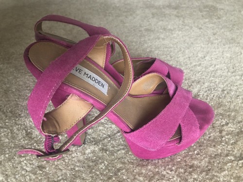 steve madden pink suede shoes