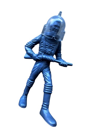 Juego de 8 figuras Marx Space Cadets de 4 pulgadas con 6 cascos reediciones excelente estado - Imagen 4 de 9