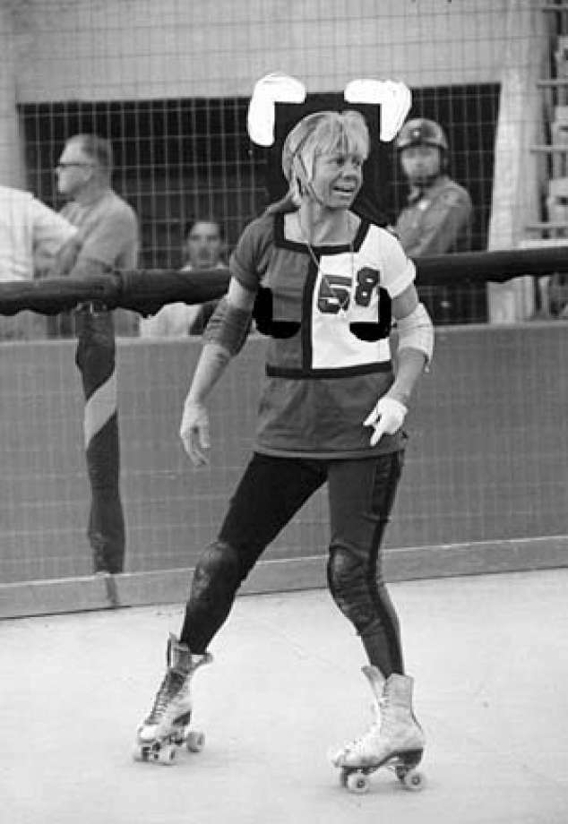 ROLLER DERBY GAMES FEATURING LOS ANGELES T-BIRDS SKATER REUNION