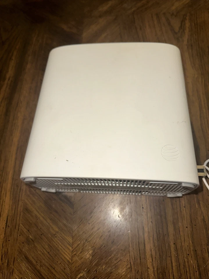 AT&T Fiber Broadband Gateway BGW320-505 Wi-Fi 6 Modem Router - Image 2 of 4