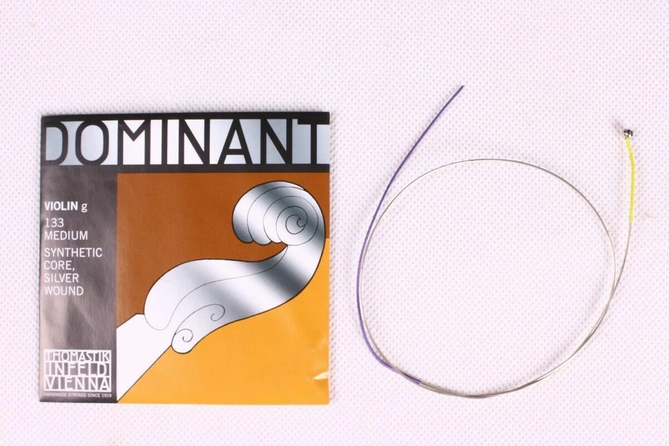 Thomastik Dominant 135B Violin String 4/4 Full Set Violin Strings GDAE Advance - Image 2 of 4
