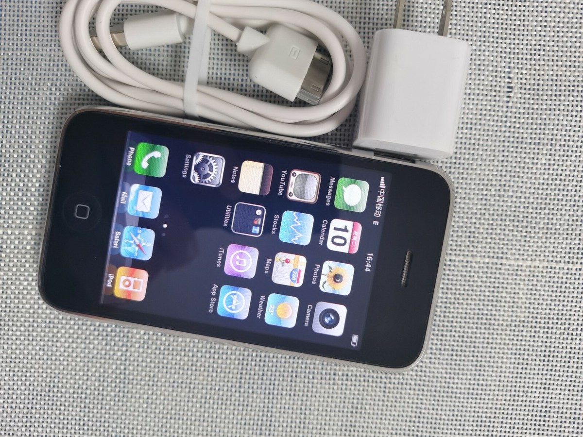 Apple iPhone 3G 8GB USA version | eBay Apple iPhone 3G 8GB USA version | eBay