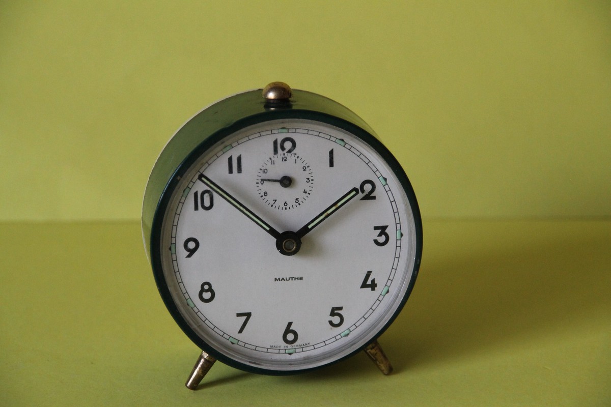 Rare Mauthe Green Mechanical Alarm Clock 021826