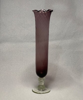 VINTAGE Amethyst Purple Hand Blown Swirl Glass Flute Bud Vase w/ Ruffled Top