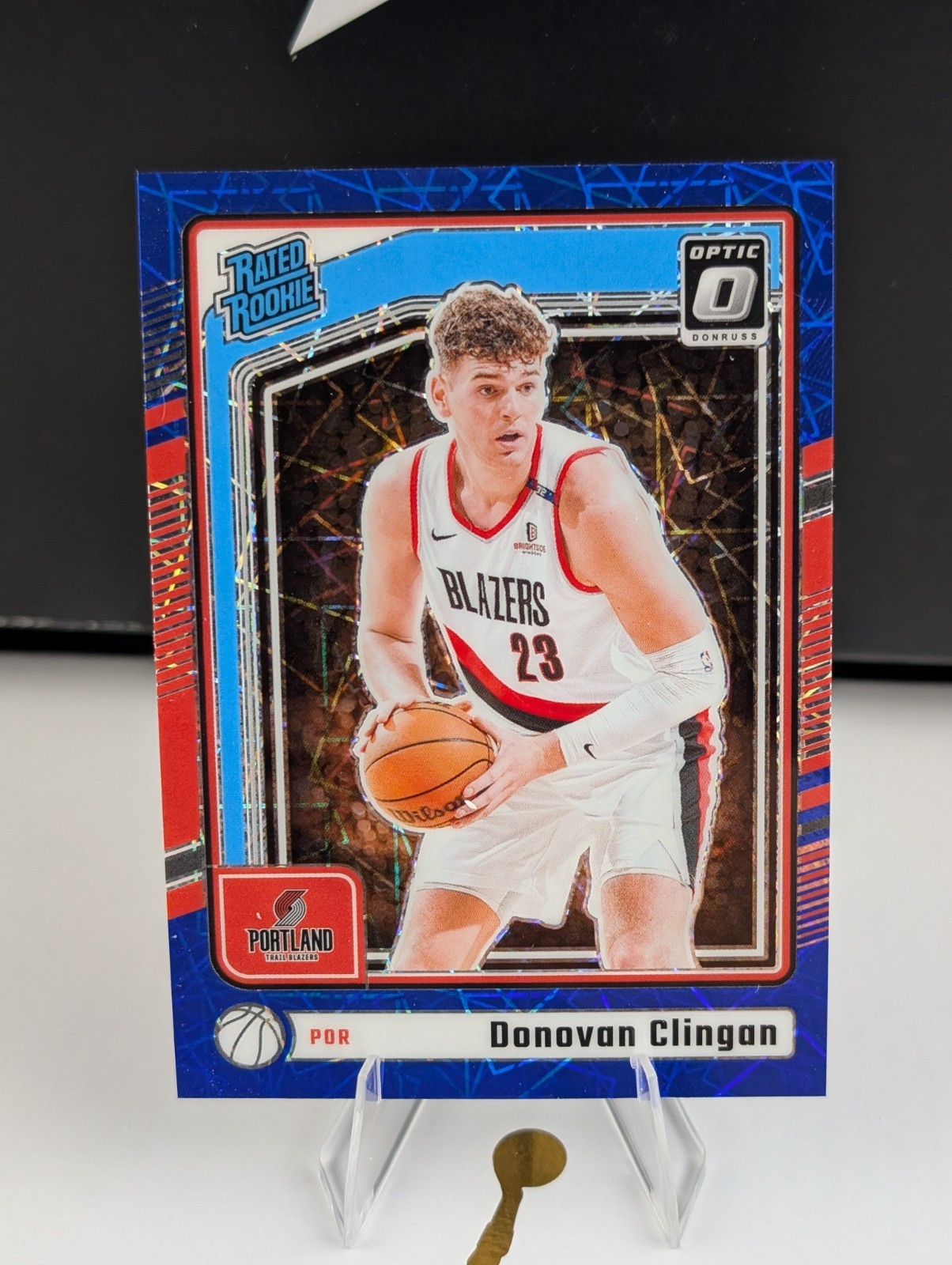 2024-25 Donruss Optic #272 Donovan Clingan Blue Velocity Rated Rookie Prizm