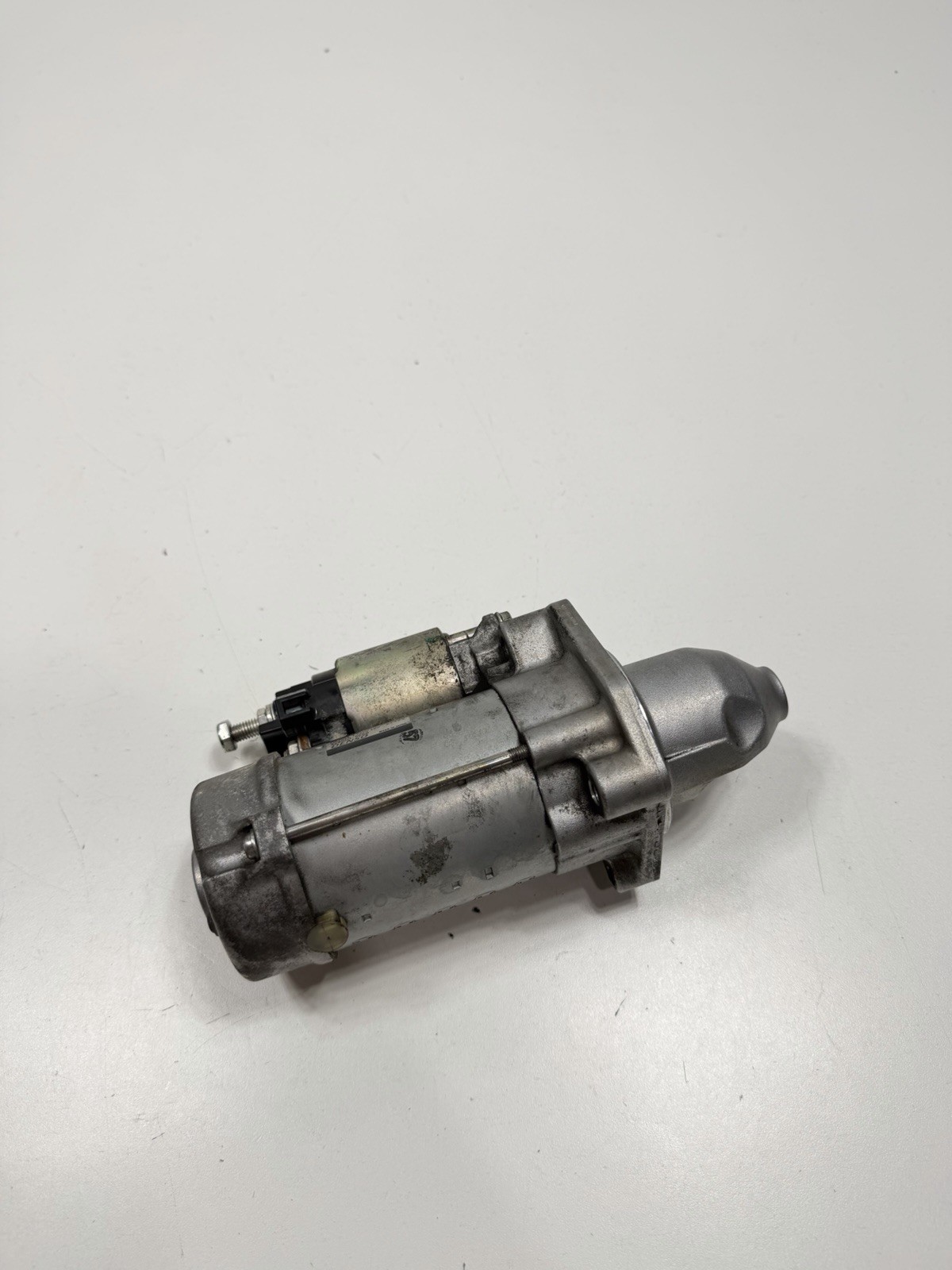 Maserati Ghibli 2014-2020 Starter motor