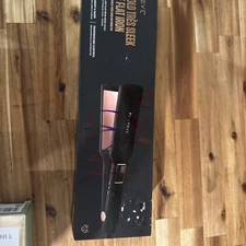 FoxyBae Tres Sleek Rose Gold Titanium Temp Control Flat Iron 1.75" Plate New