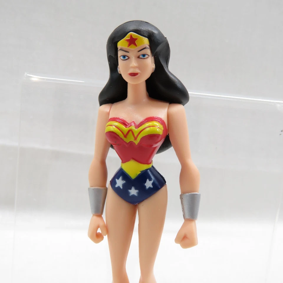 DC Universe Liga de la Justicia Colección Ilimitada de Fan Pack de 3 Wonder Woman Flash Foto 3 de 4