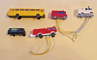 5 Wiking u.a. Spur N 1:160 = 3 Feuerwehr + RK Fahrzeuge mit Beleuchtung/Umbau