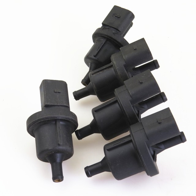 Carbon Canister Solenoid Emission Valve For VW Passat Jetta Golf AUDI
