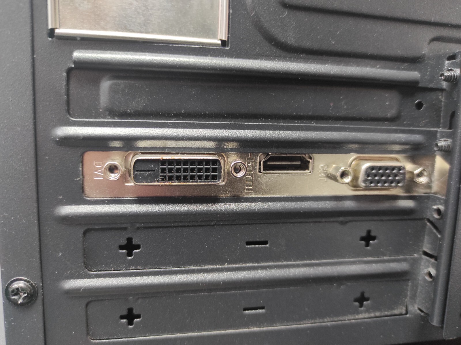 Desktop PC Intel Core i7-7700 @ 3.60GHz 8GB DDR4 250GB SSD MSI GT 710 Win11 (80) - Picture 7 of 9