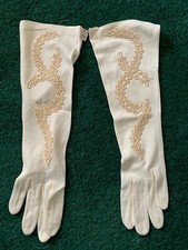 Vintage Lady Gay Nylon White Gloves New Size 6 1/2