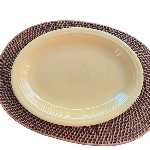 VINTAGE YELLOW FIESTA 12-1/2" OVAL SERVING PLATTER FIESTAWARE HOMER LAUGHLIN - Picture 2 of 5