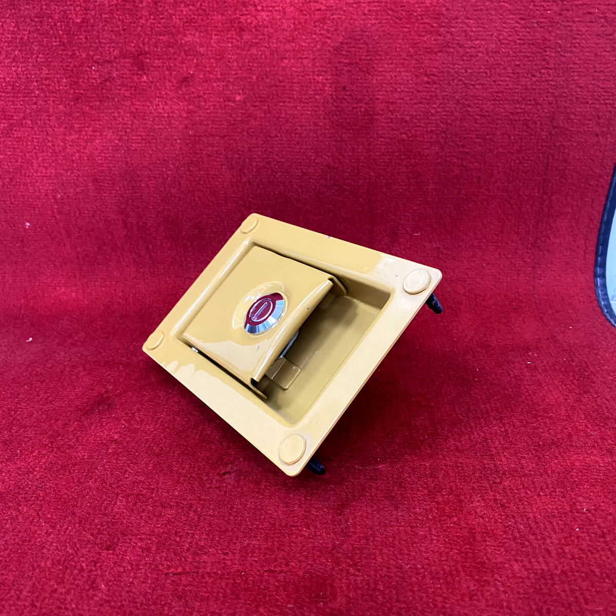 180mm Long Compartment Door Latch-engine enclosure in frame & body