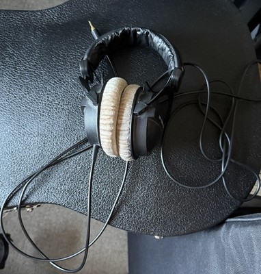 Beyerdynamic DT 770 Pro Studio Headphones 80 Ohms